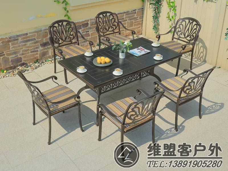 金屬戶外家具  經(jīng)典款戶外家具